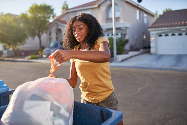 Best Commercial Junk Removal  in Thompsonville, CT